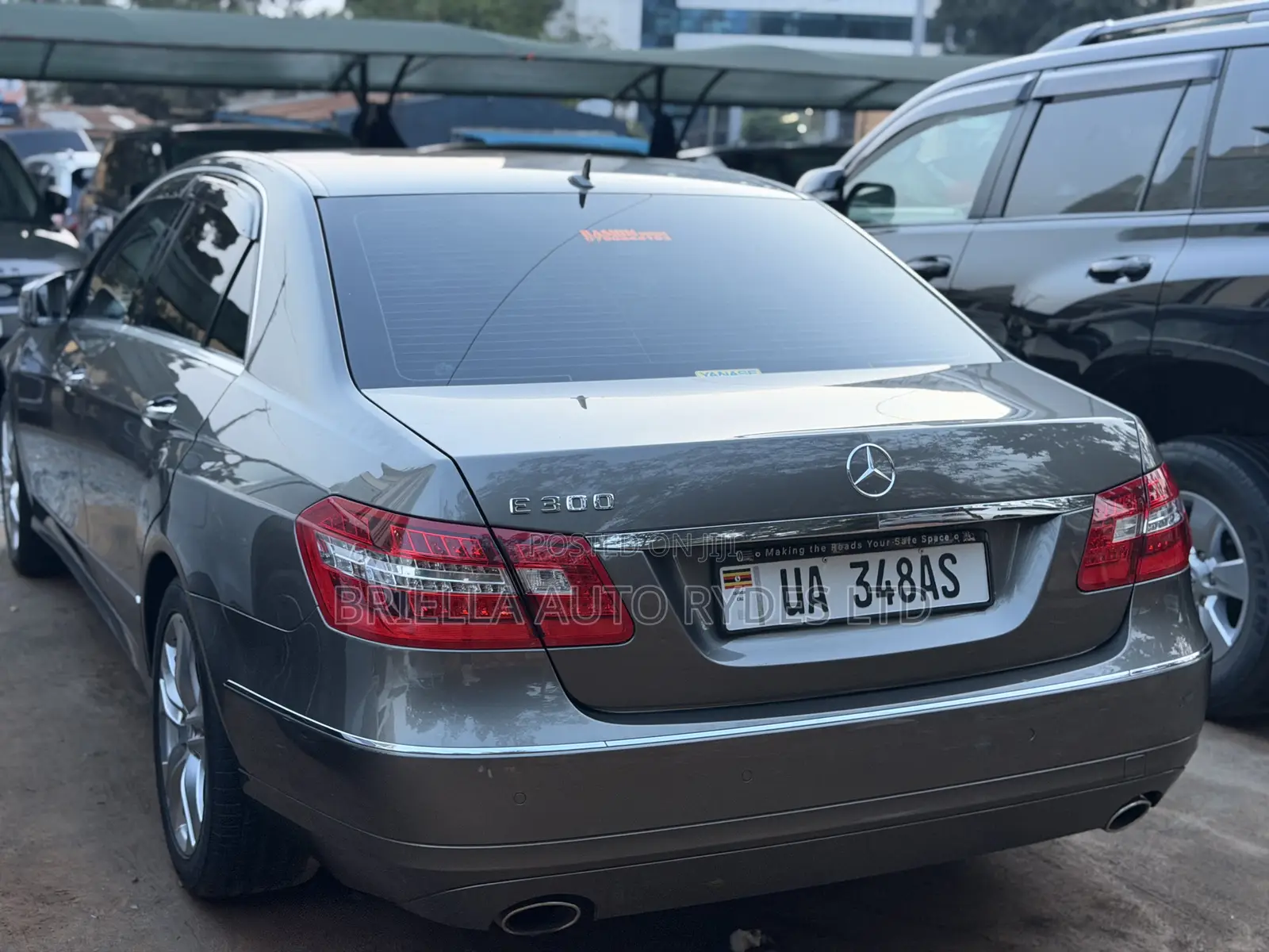 Mercedes-Benz E300 2011 Gray