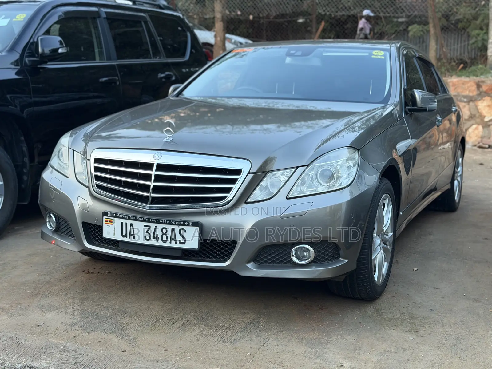 Mercedes-Benz E300 2011 Gray