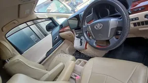 Toyota Alphard 2012 Gray