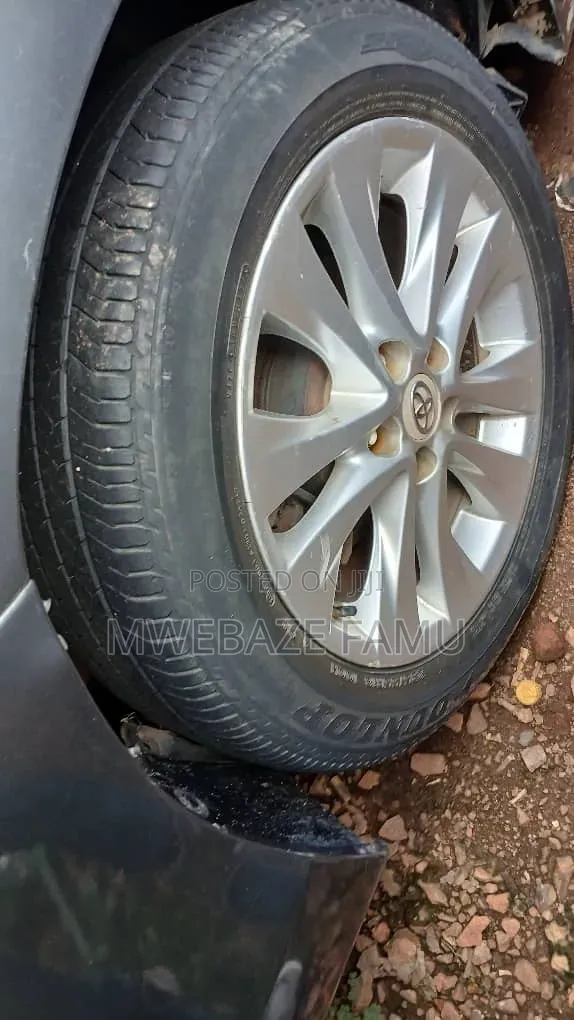 Toyota Alphard 2012 Gray