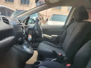 Mazda Demio 2009