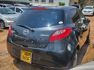Mazda Demio 2009