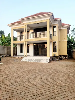 4bdrm Duplex in Kitende, Central Division for sale