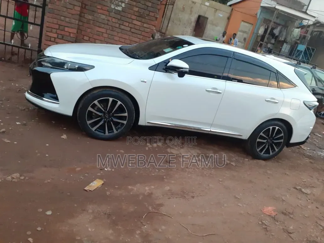 Toyota Harrier 2015 White