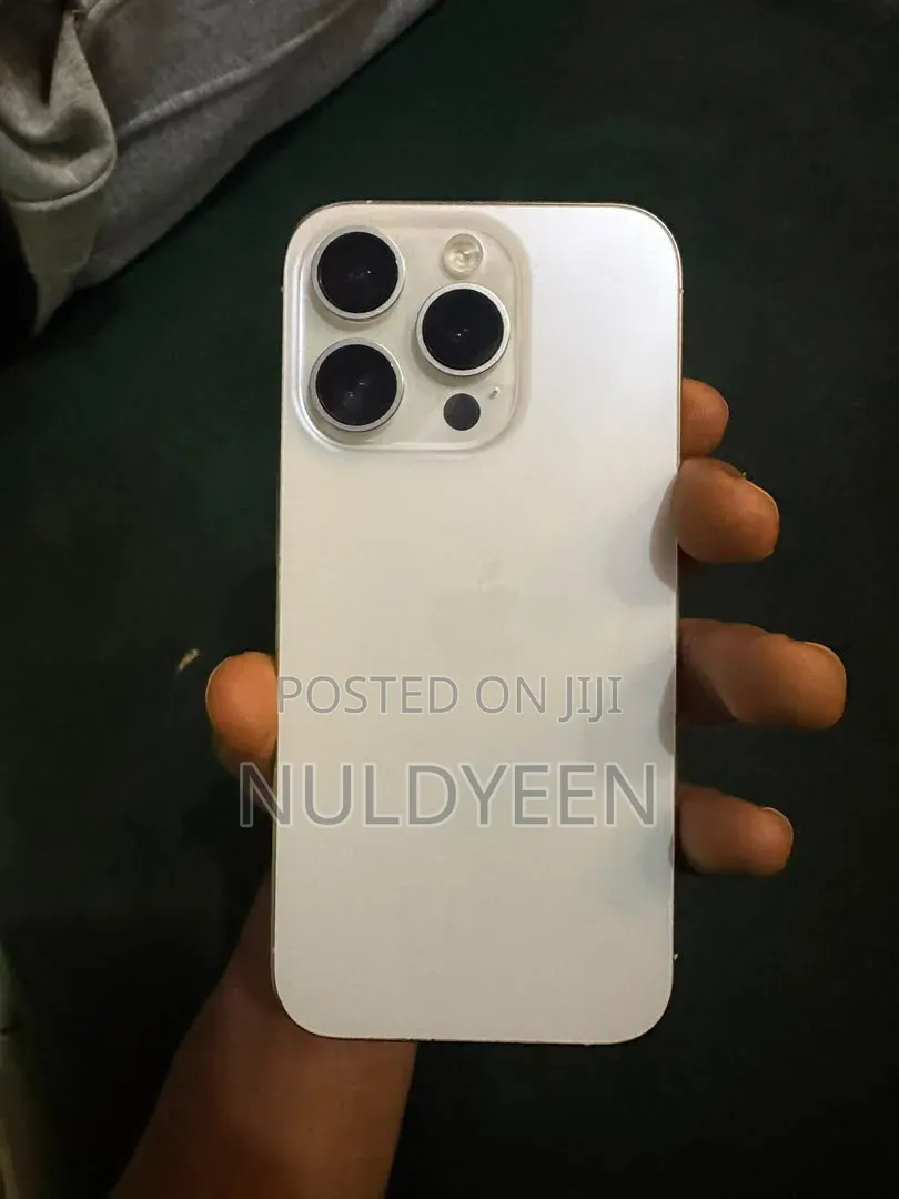 Apple iPhone 15 Pro 256 GB White