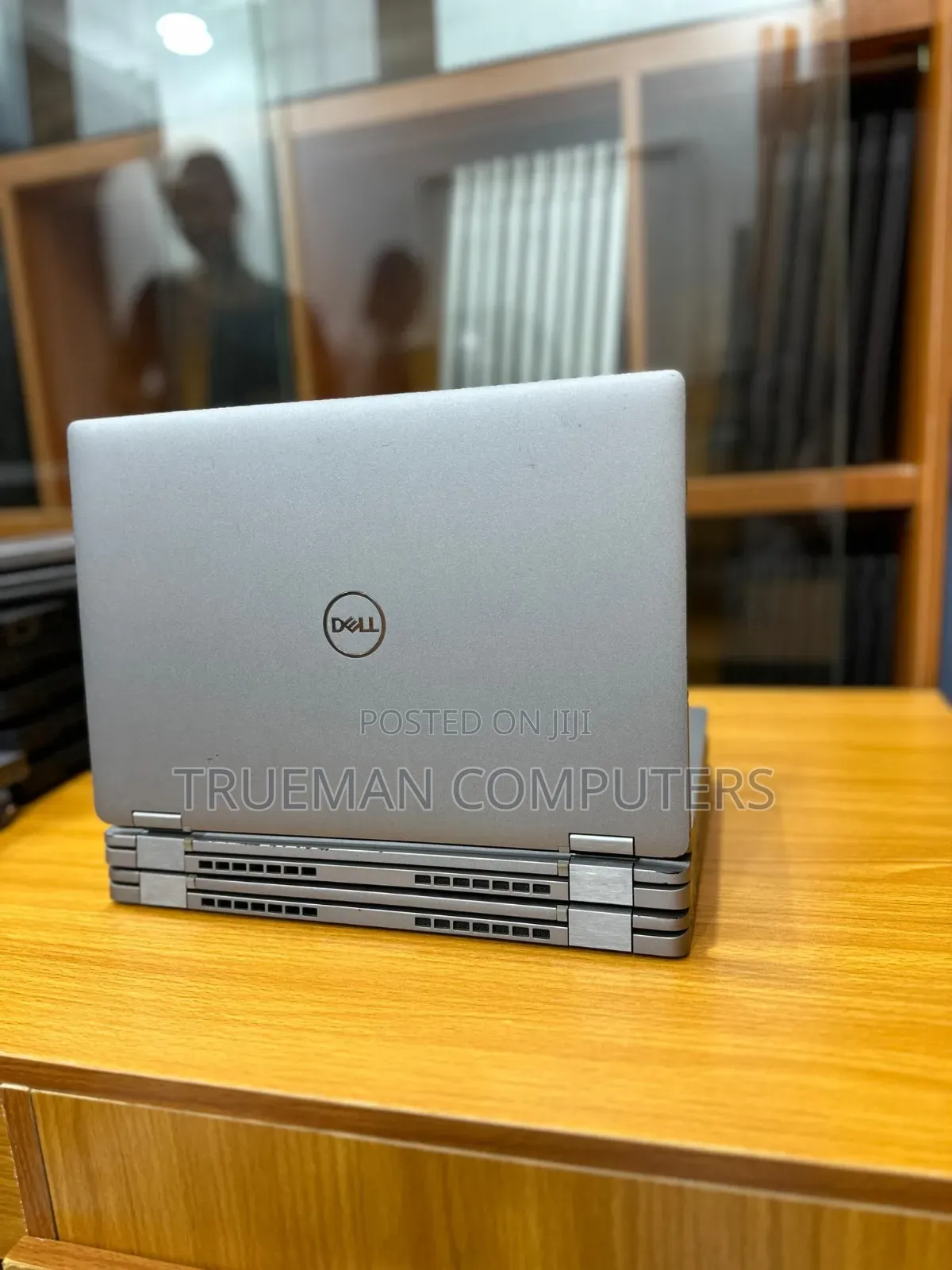 Laptop Dell Latitude 5320 8GB Intel Core i5 SSD 256GB