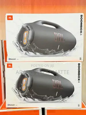 JBL Boombox 4