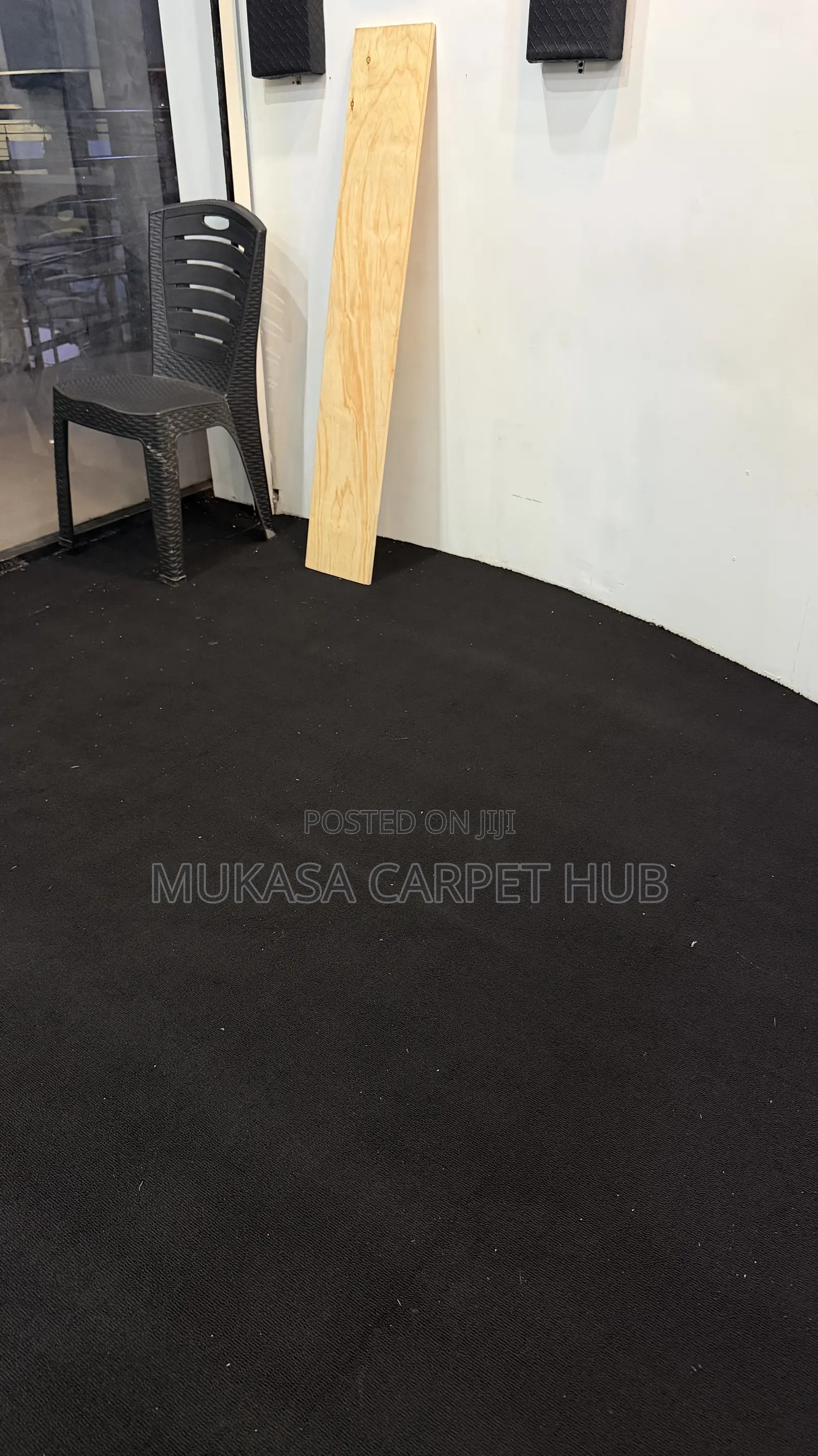 Executive Black Woolen Carpet – Premium Quality