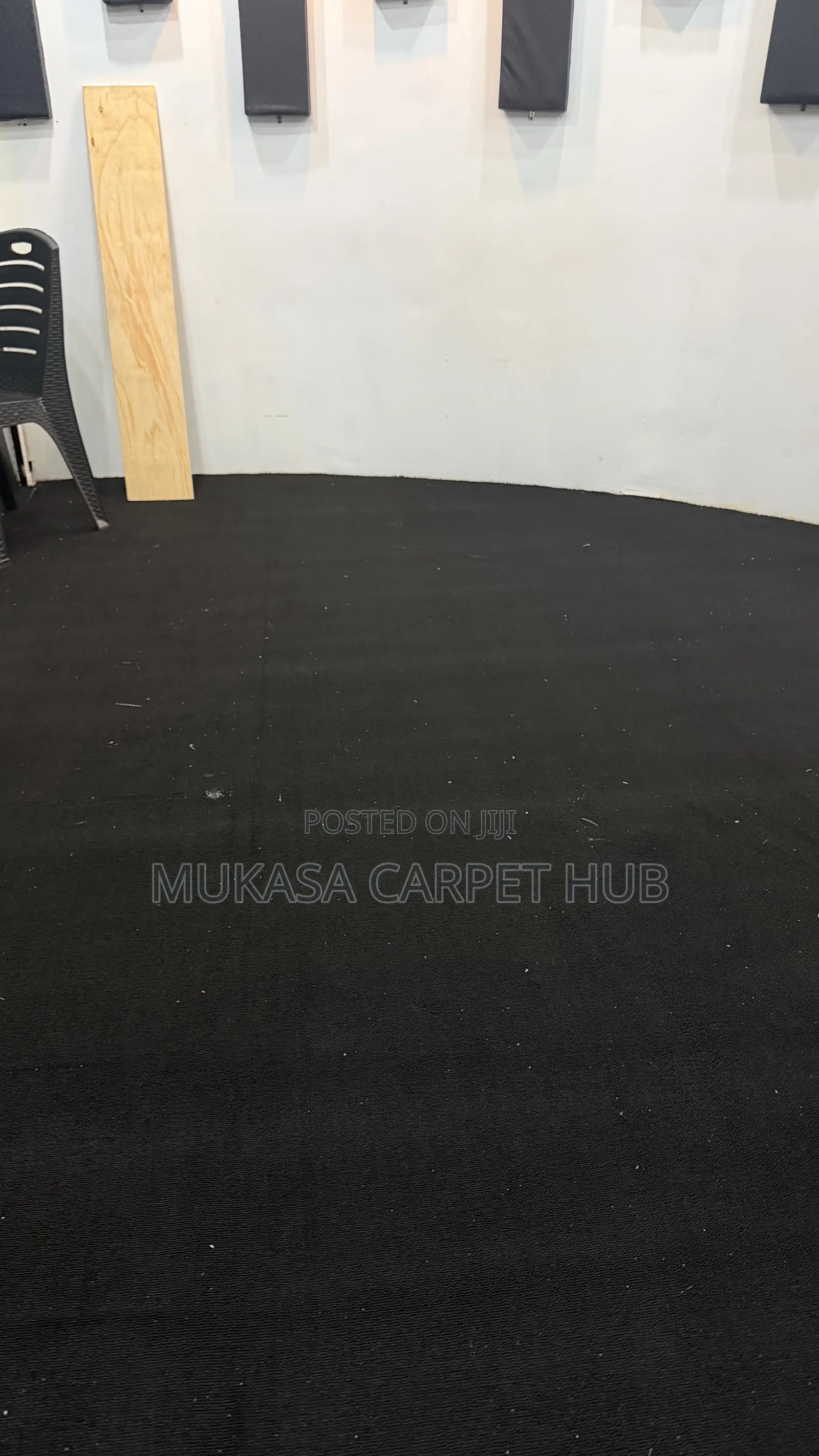 Black Woolen Area Carpet – Stylish Long Last