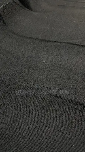 Luxury Black Floor Carpet – Soft Woolen Finish