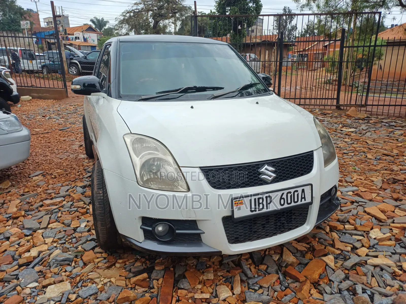 Suzuki Swift 2014 White