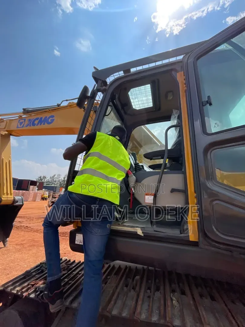 XCMG Xe215i KLC