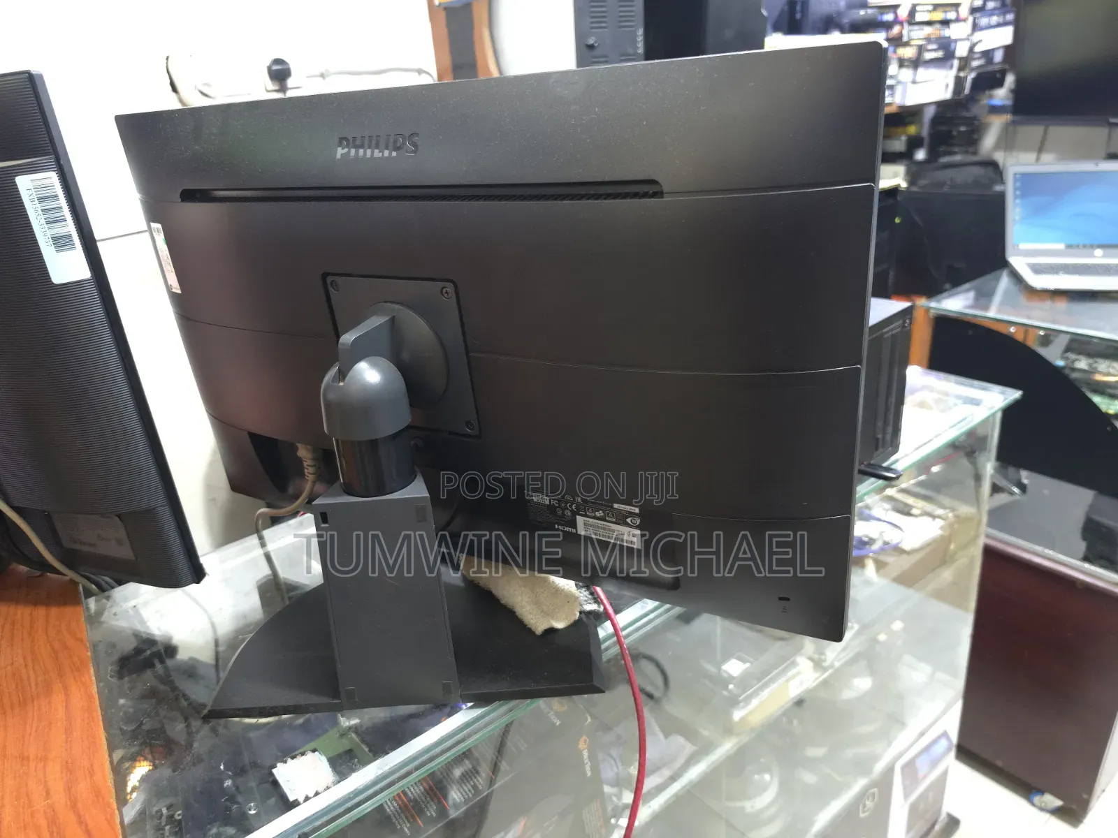 27inch Monitor Phillips True Colurs