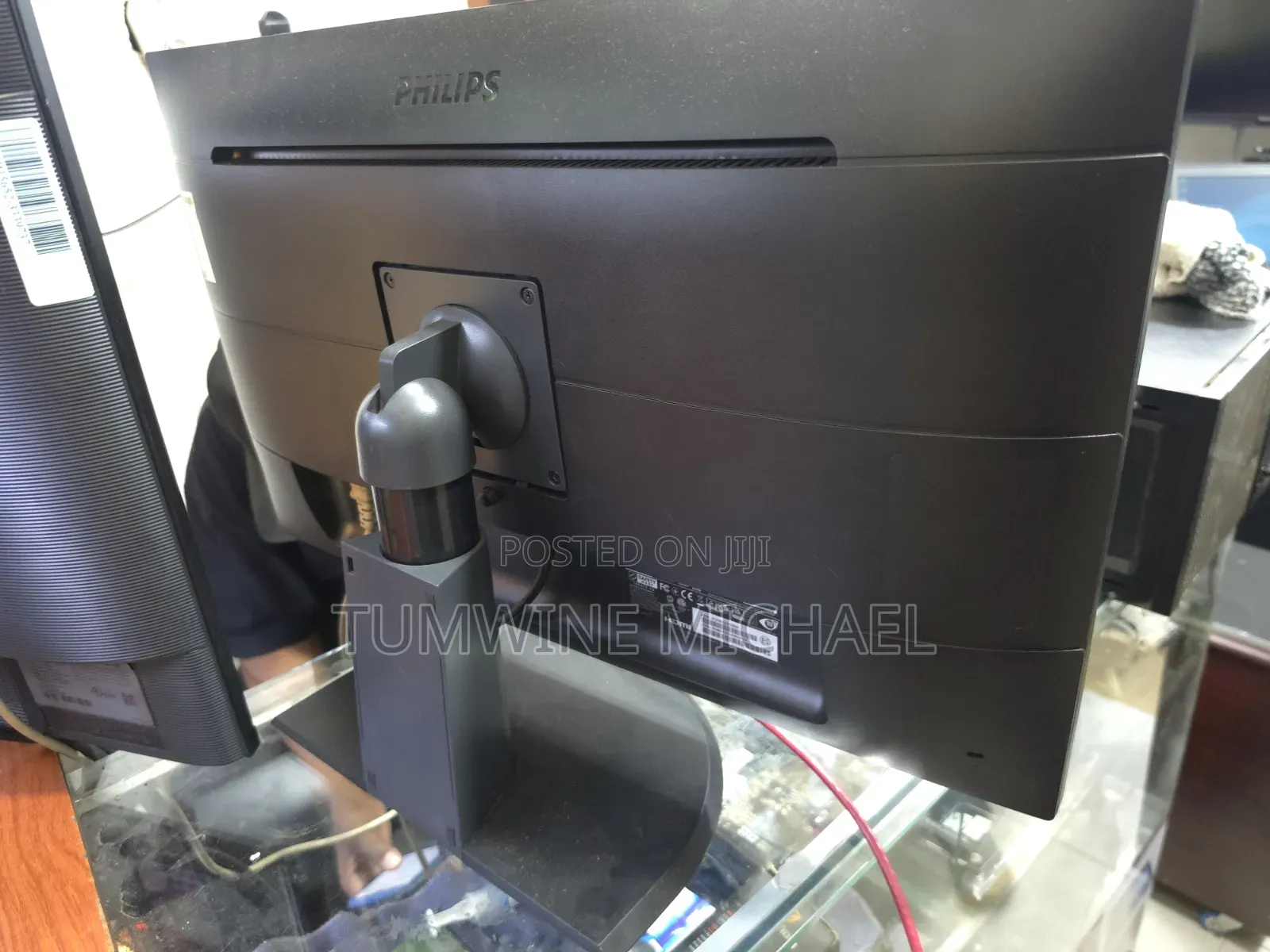 27inch Monitor Phillips True Colurs