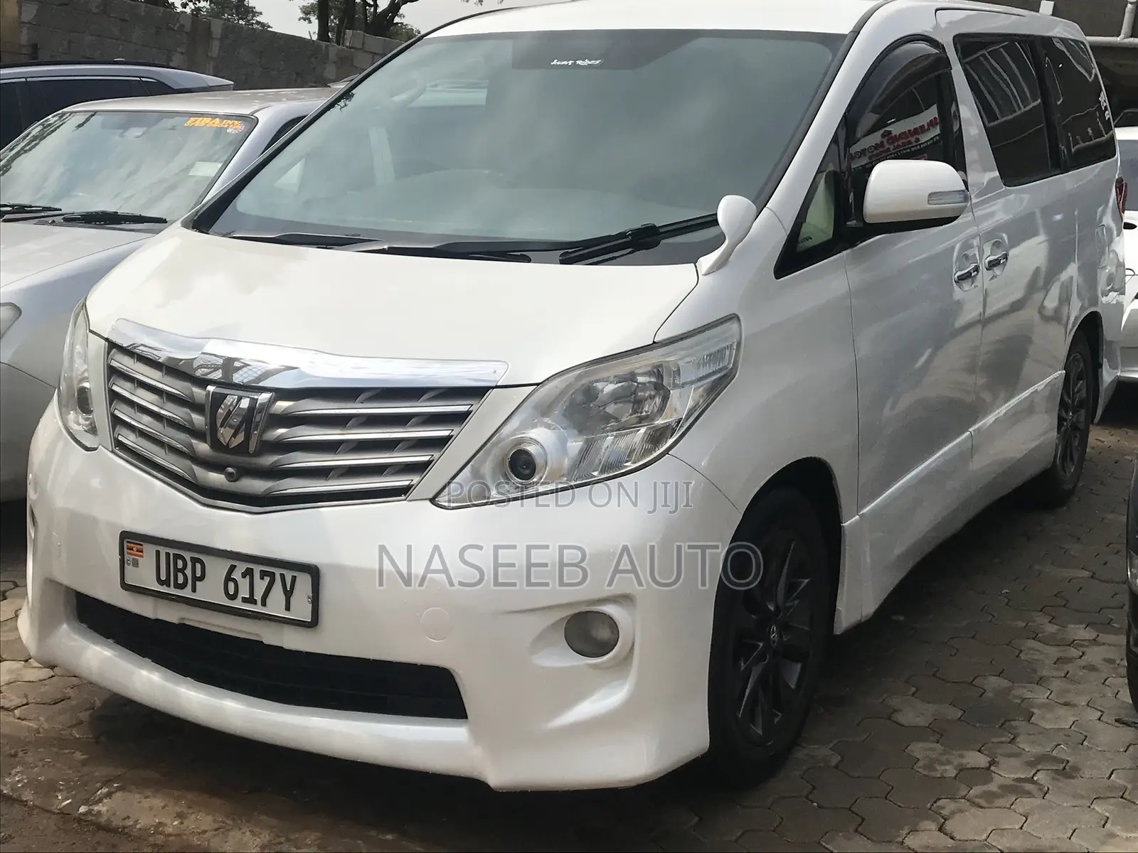 Toyota Alphard 2008 White