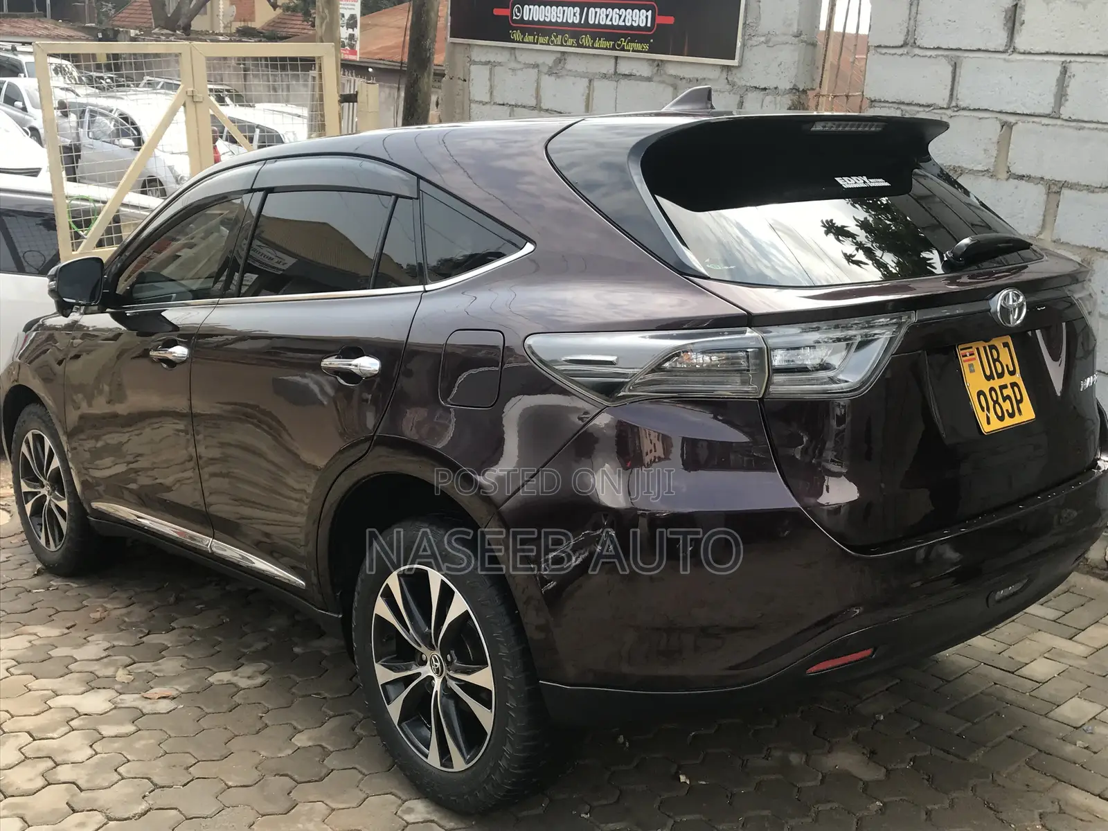 Toyota Harrier 2015 Maroon