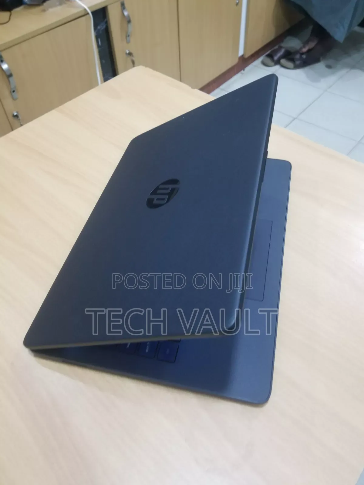 New Laptop HP 14S 8GB AMD Ryzen SSD 256GB