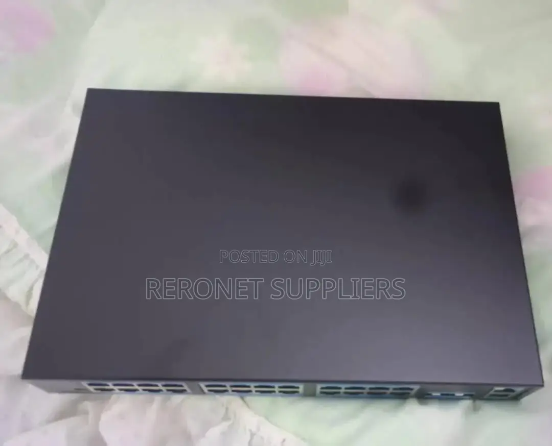 Sturnus 24port Poe Gigabit Smart Switch