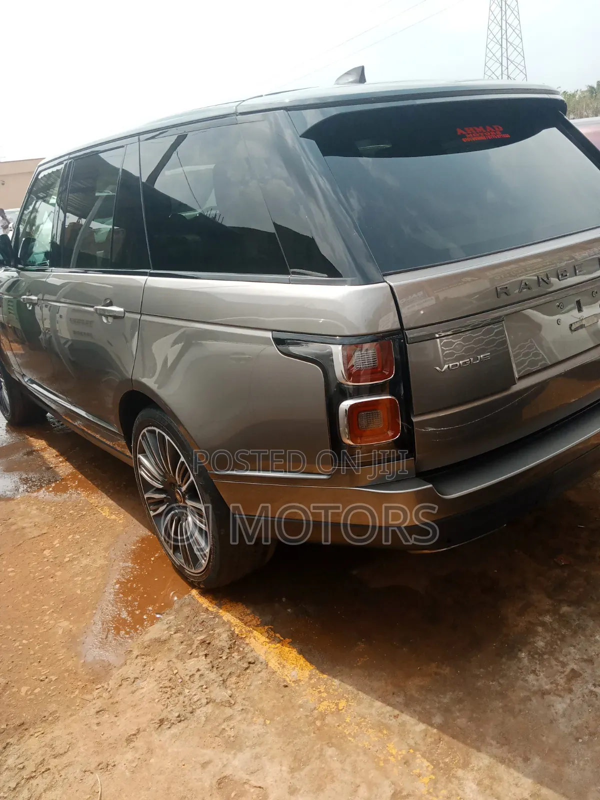 Rover 2000 2020 Silver