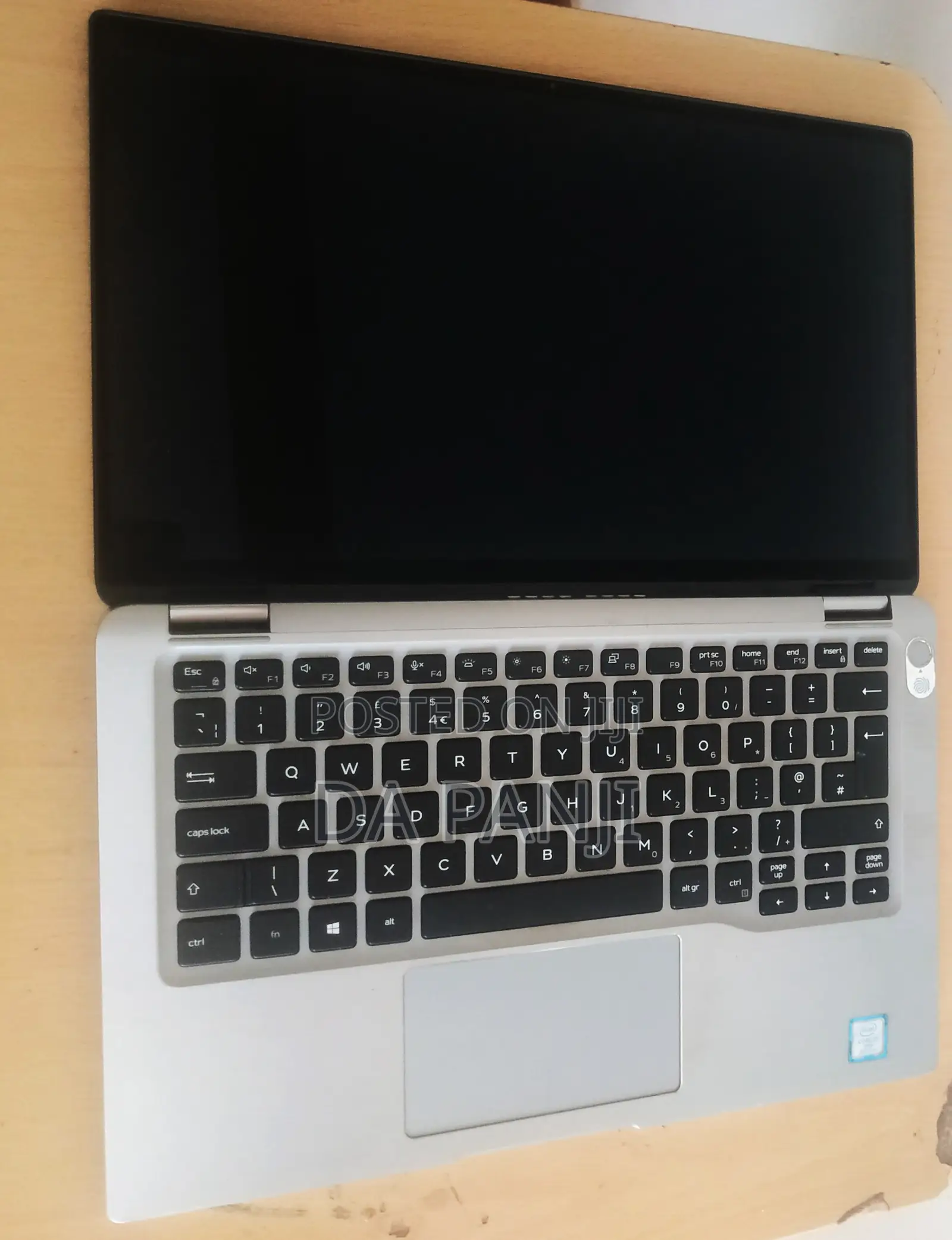 Laptop Dell Latitude 7400 2-in-1 8GB Intel Core i7 SSD 500GB