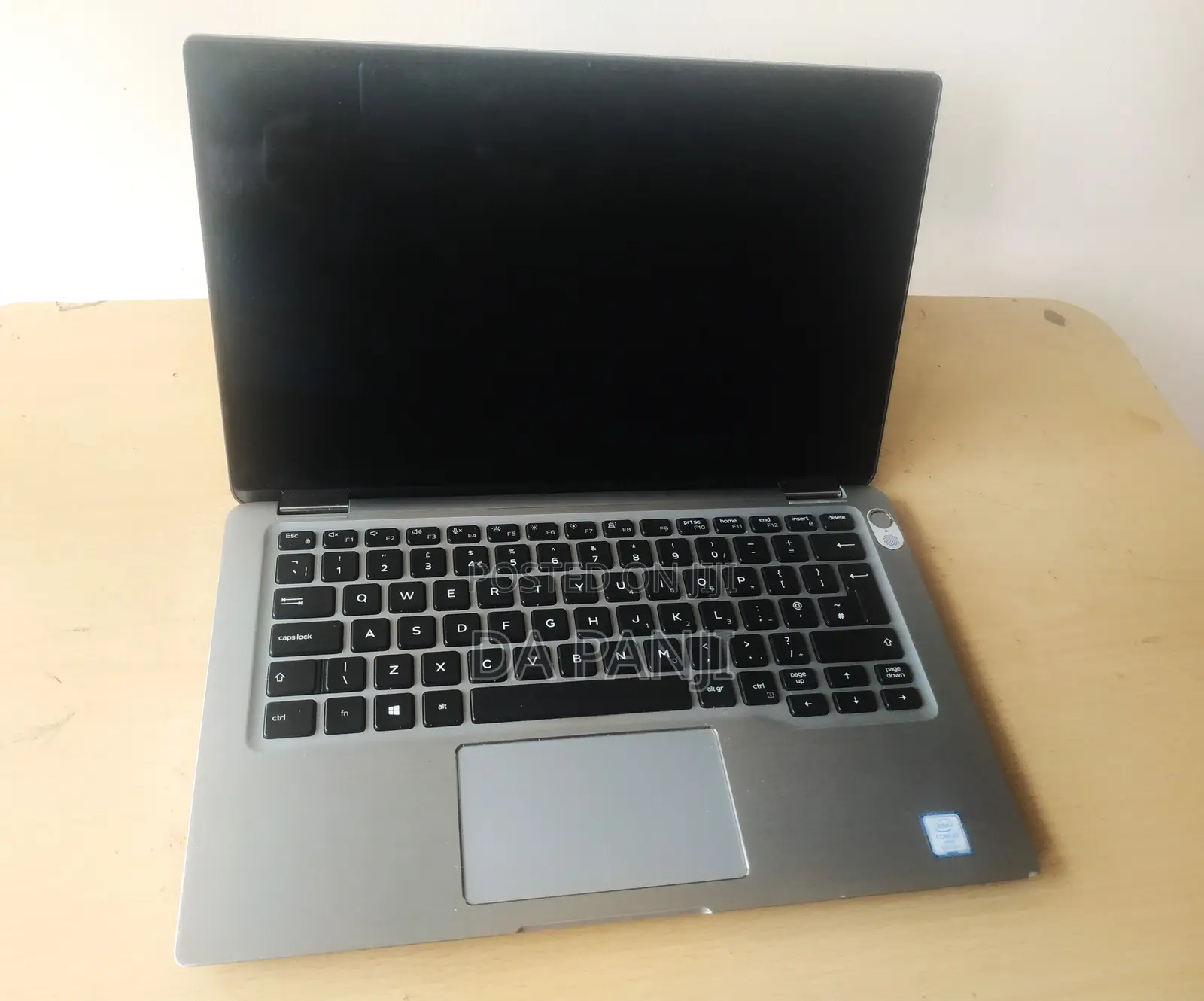 Laptop Dell Latitude 7400 2-in-1 8GB Intel Core i7 SSD 500GB