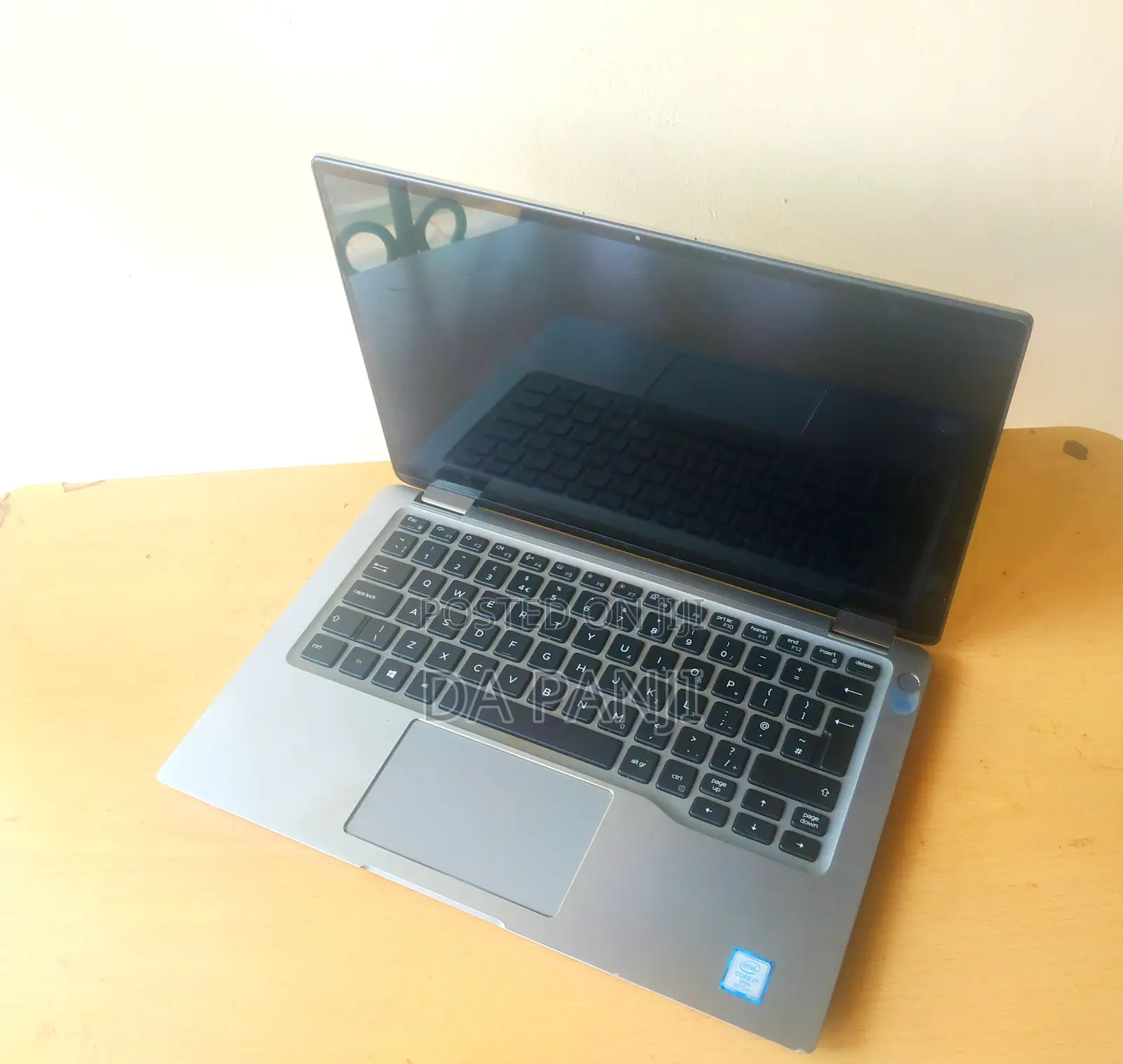 Laptop Dell Latitude 7400 2-in-1 8GB Intel Core i7 SSD 500GB
