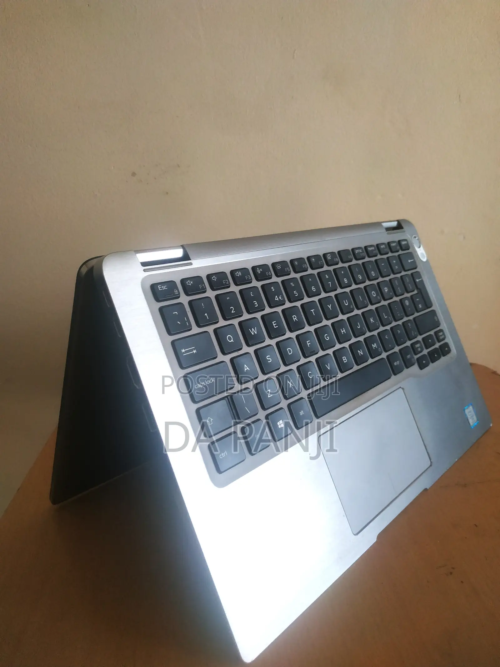 Laptop Dell Latitude 7400 2-in-1 8GB Intel Core i7 SSD 500GB