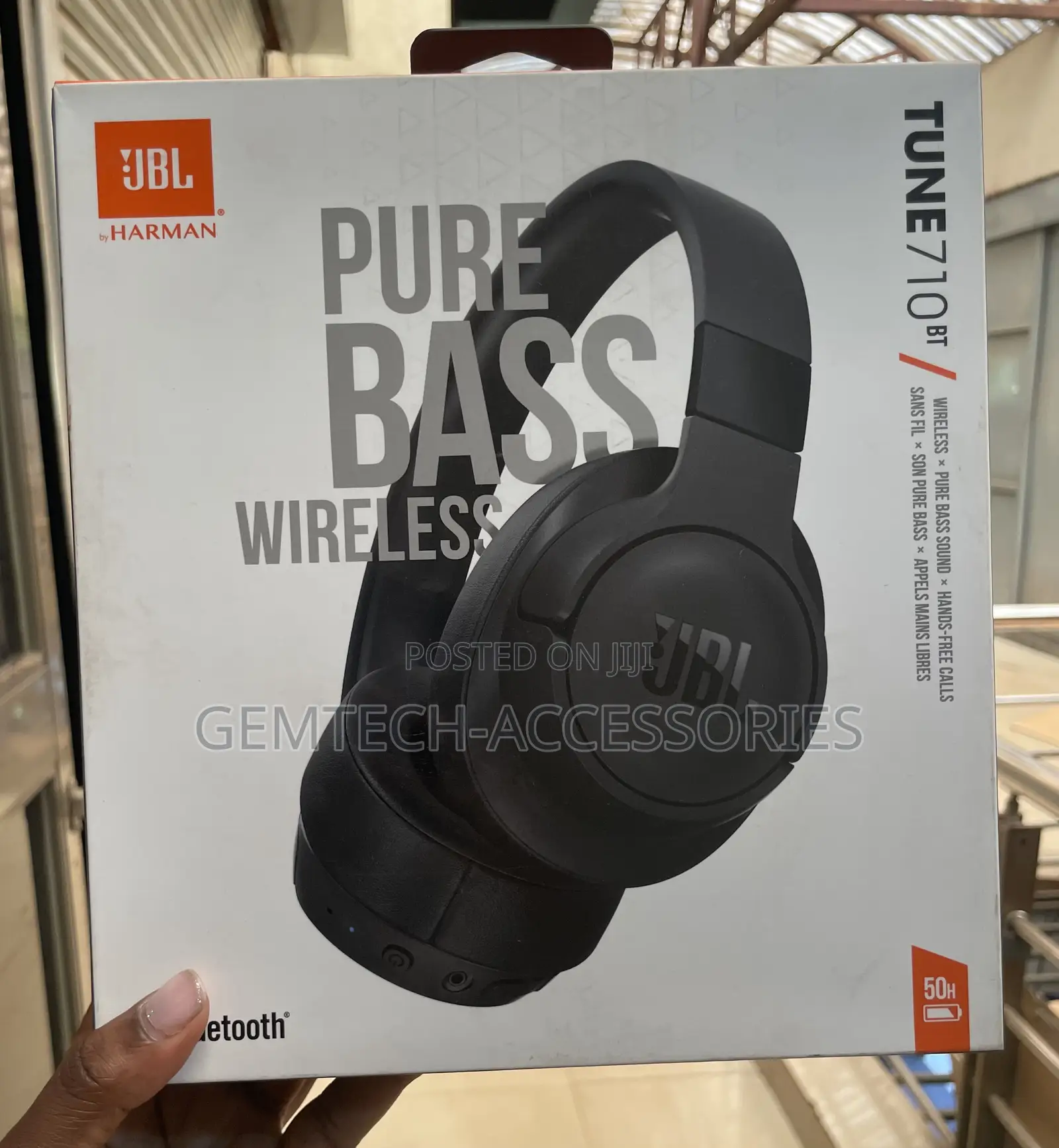 JBl Tune 710 Bluetooth Headphones