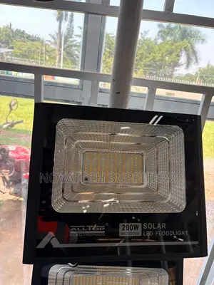 ALLTOP 200W High Illumination Solar Flood Light | Wall Pole Mounted