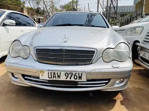 Mercedes-Benz C180 2003 Silver