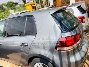 Volkswagen Golf 2012 Gray