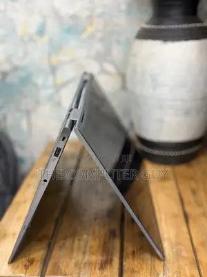 New Laptop Lenovo ThinkPad X1 Yoga 16GB Intel Core i7 SSD 512GB