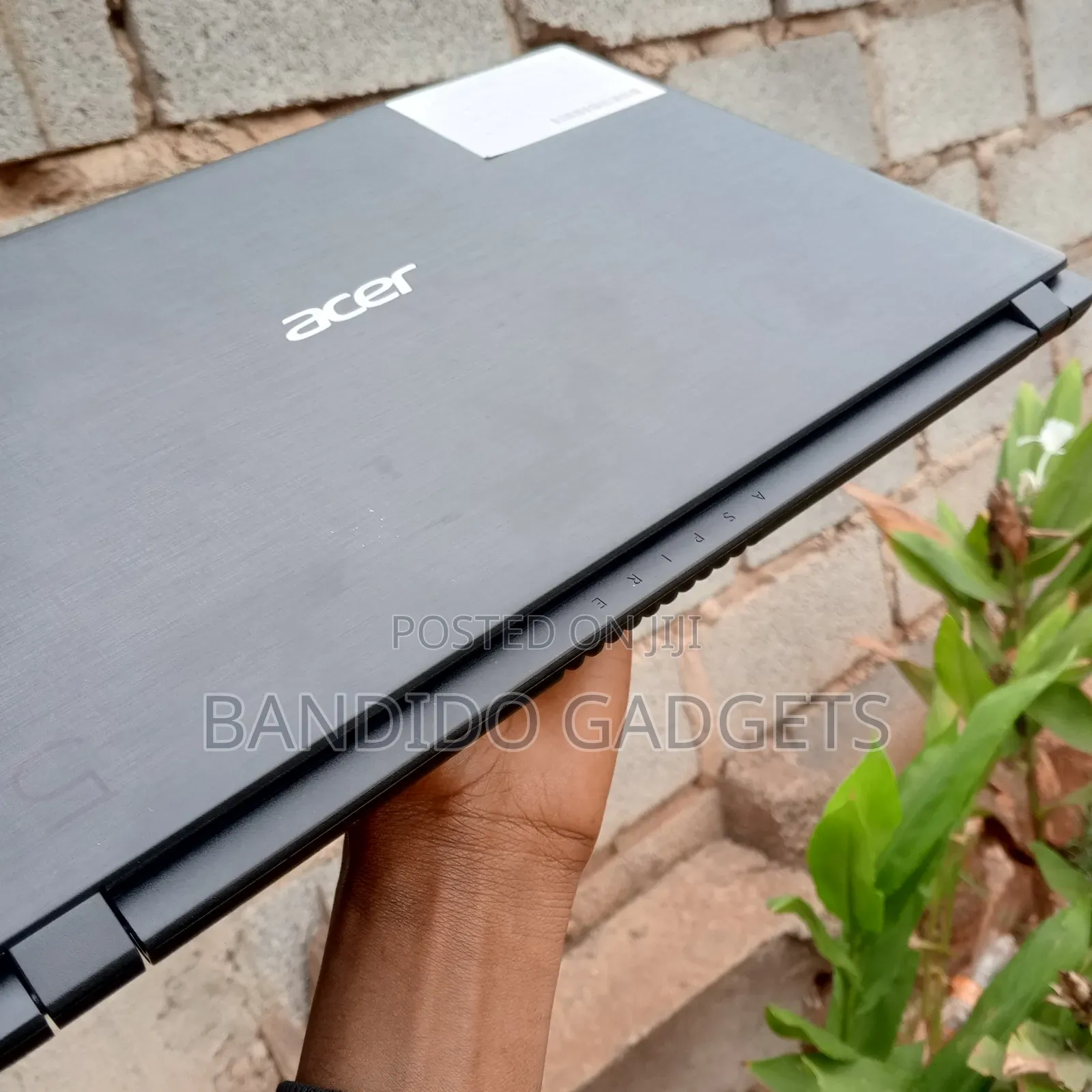Laptop Acer Aspire 3 A315-31 4GB Intel Celeron HDD+SSD 128GB