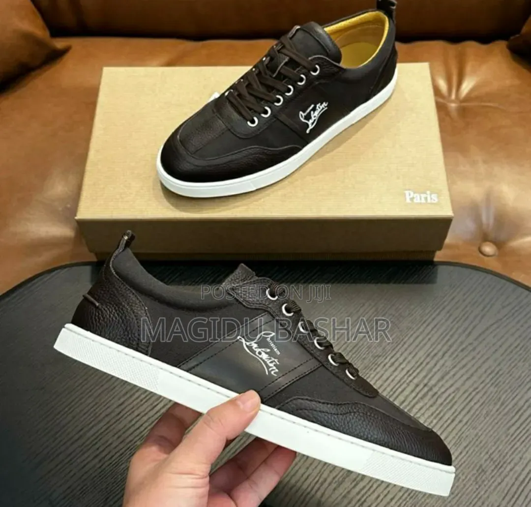 Casual Sneakers
