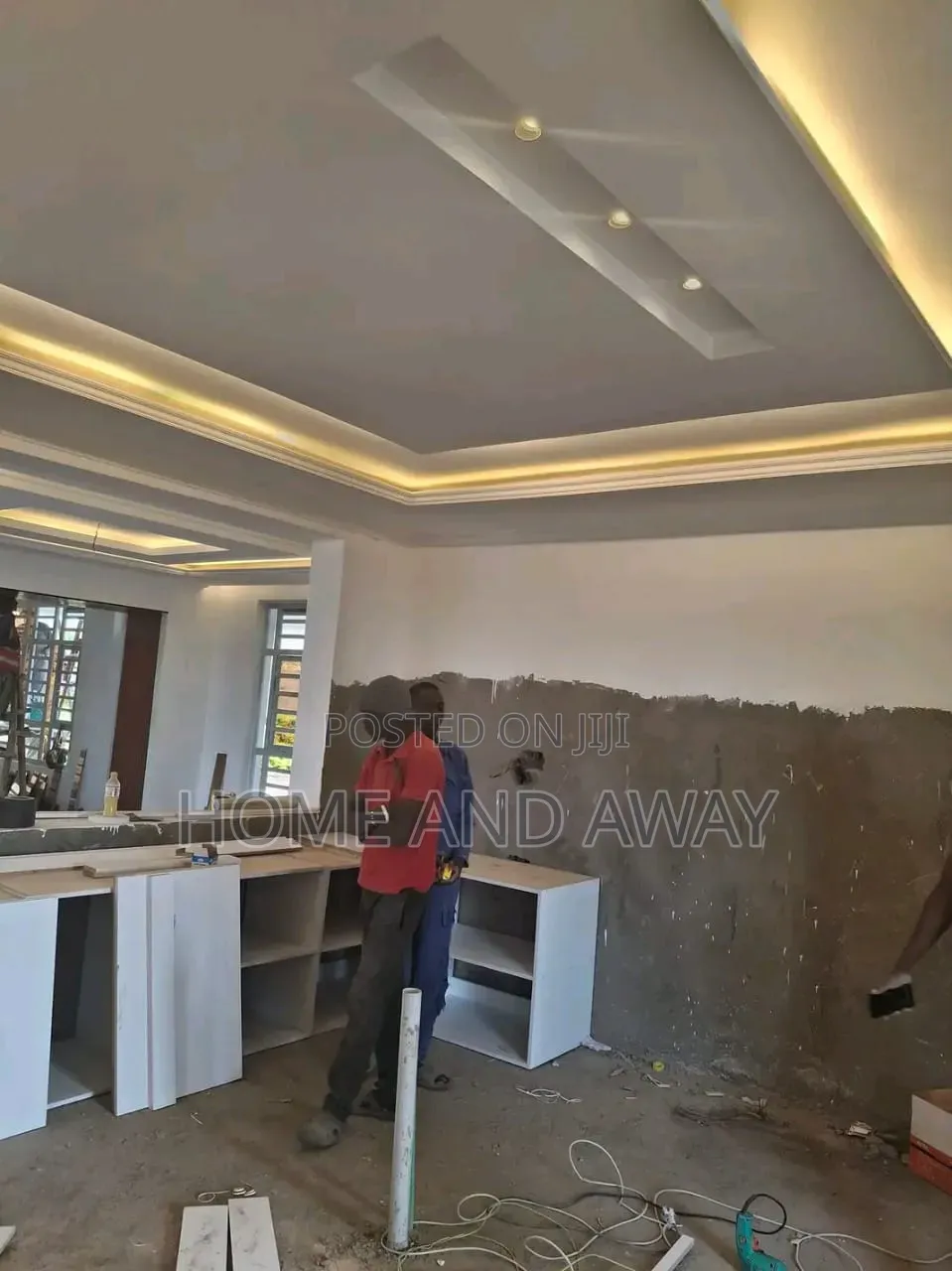Kitchen/Modern County Kitchen Cabinets 1,100,000/- Per Running Meter