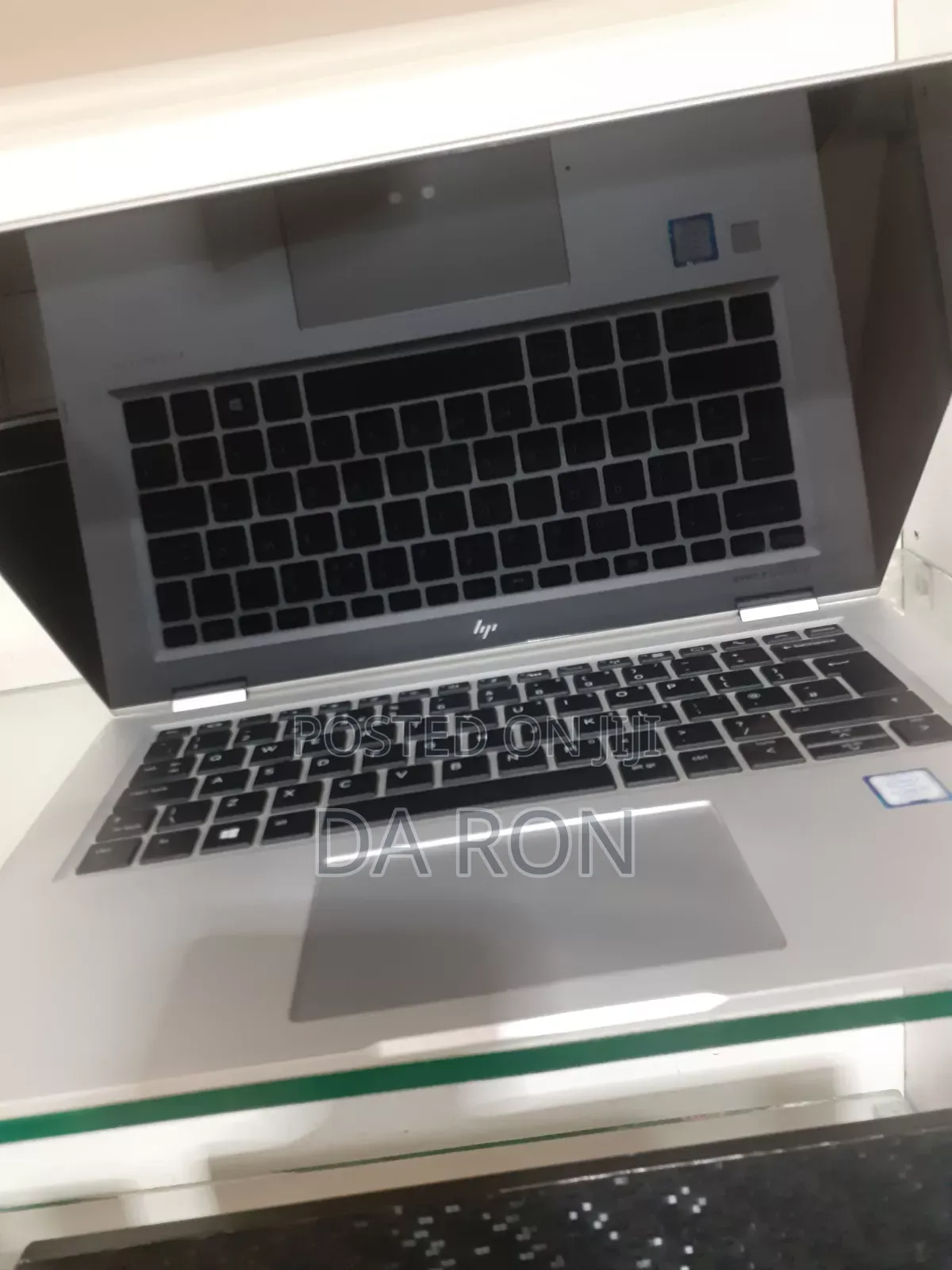 Laptop HP EliteBook 1030 8GB Intel Core i5 SSD 256GB