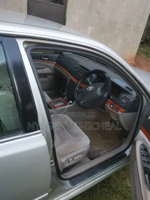 Toyota Mark II 2003 Silver