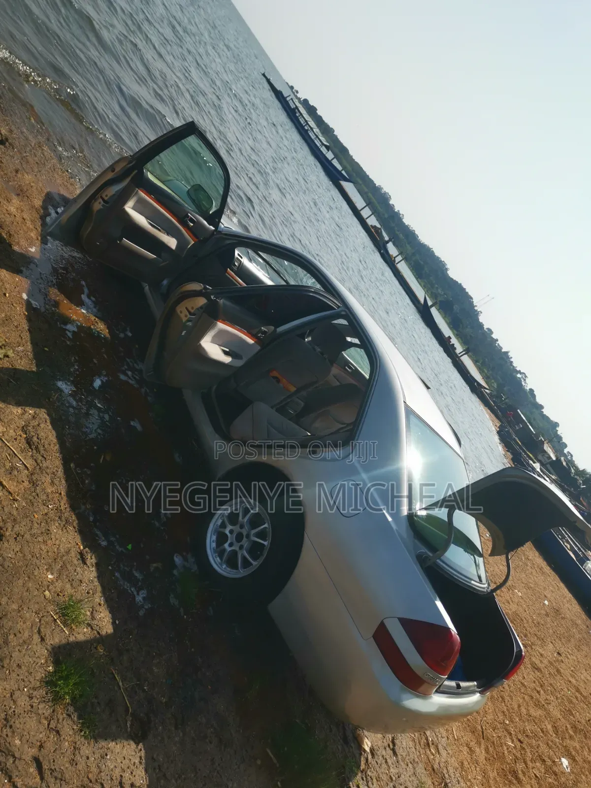 Toyota Mark II 2003 Silver