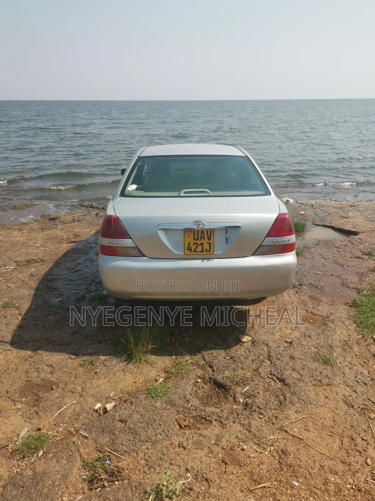 Toyota Mark II 2003 Silver