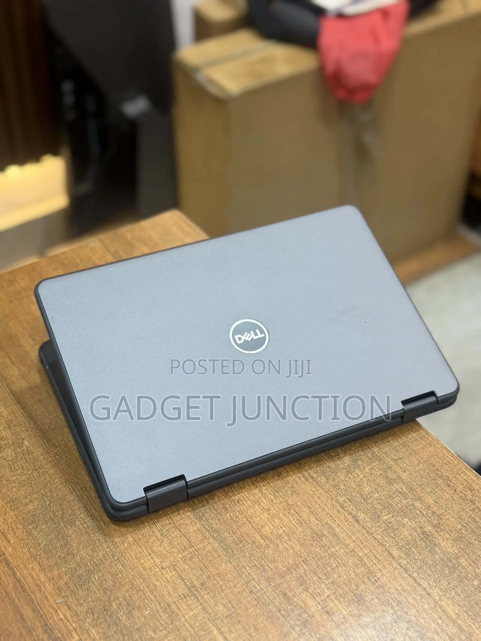New Laptop Dell Latitude 3190 2-in-1 4GB Intel Celeron SSD 128GB