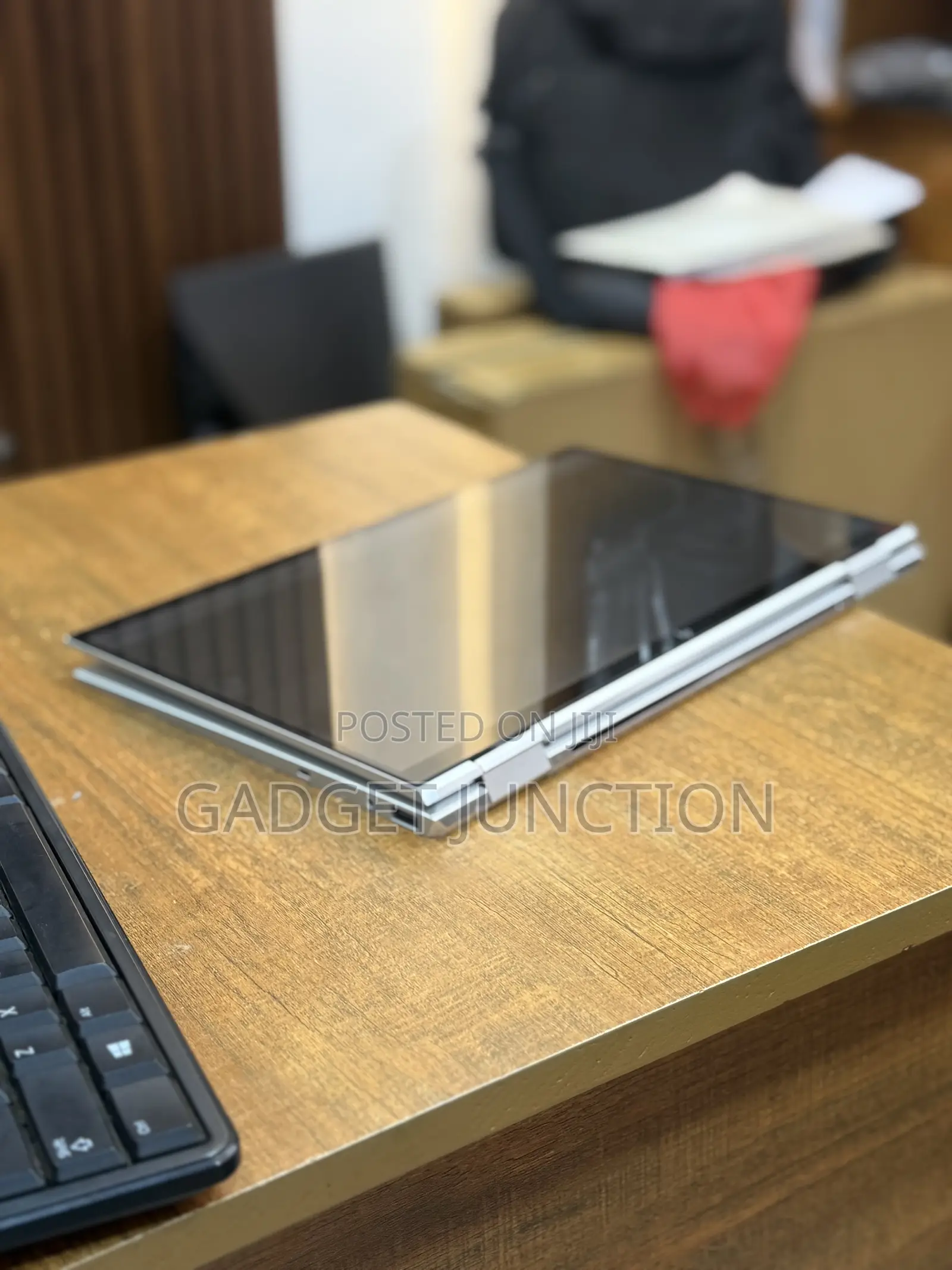 New Laptop HP EliteBook 840 G8 16GB Intel Core i7 SSD 512GB