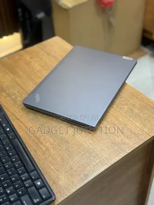 New Laptop Lenovo ThinkPad T14 8GB Intel Core i5 SSD 256GB