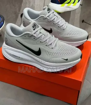 Unisex Running/ Casual Sneakers