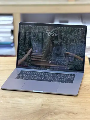 Laptop Apple MacBook Pro 2019 16GB Intel Core i7 SSD 1T