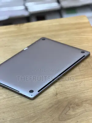 Laptop Apple MacBook Pro 2019 16GB Intel Core i7 SSD 1T
