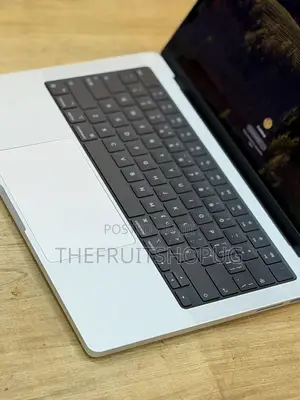 Laptop Apple MacBook Pro 2023 M3 8GB Apple M3 SSD 512GB