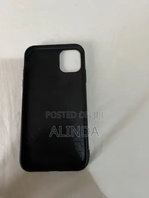 Urban Muse iPhone 11 Case