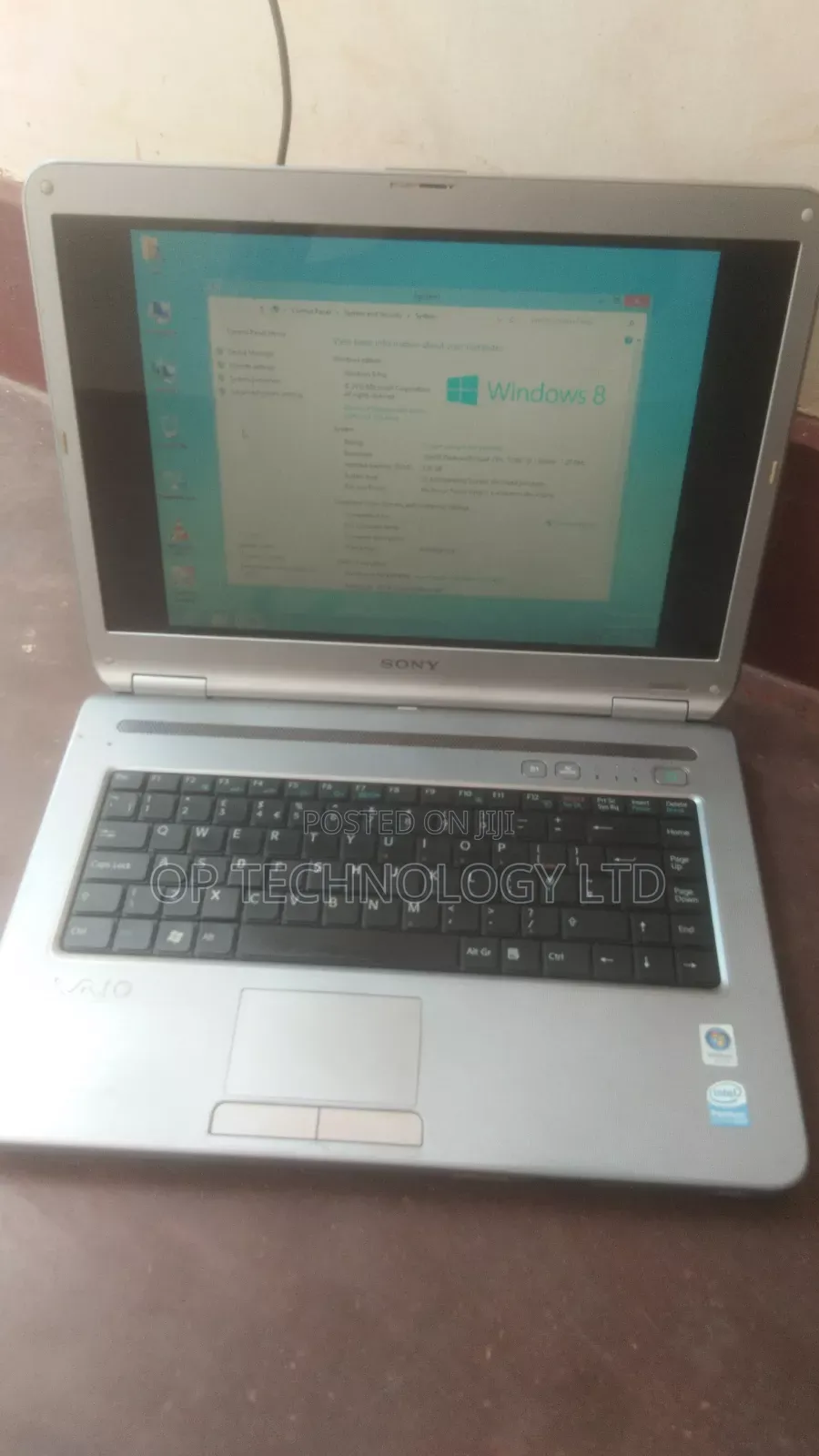 Laptop Sony VAIO E15 SVE1512K1EB 2GB Intel Core 2 Duo HDD 128GB