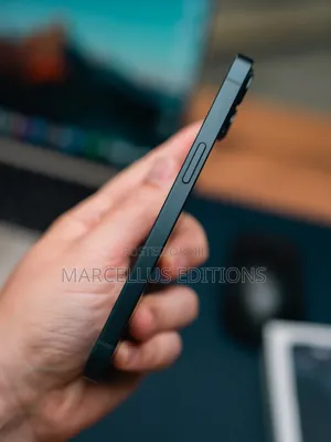 Apple iPhone 13 128 GB Black