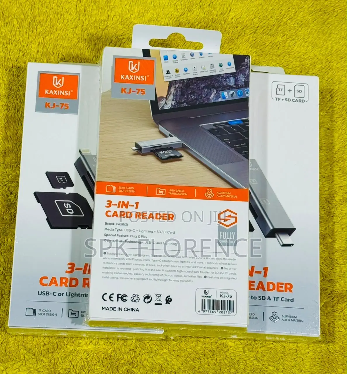 Card Reader USB-C or Lightning to SD and TF Card